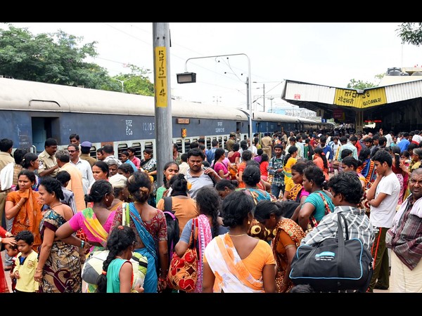  నరక ప్రాయంగా పుష్కర ప్రయాణం