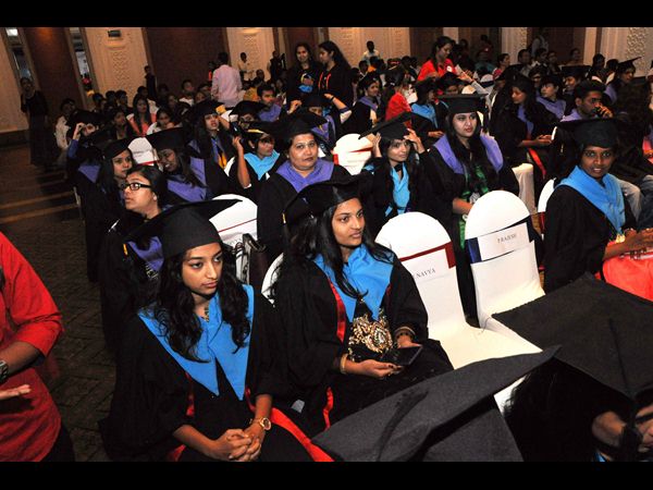 స్నాతకోత్సవం