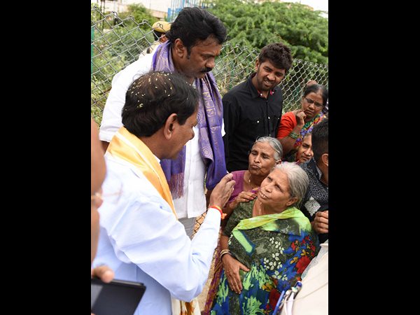 సిఎం కెసిఆర్ సిఎం కెసిఆర్