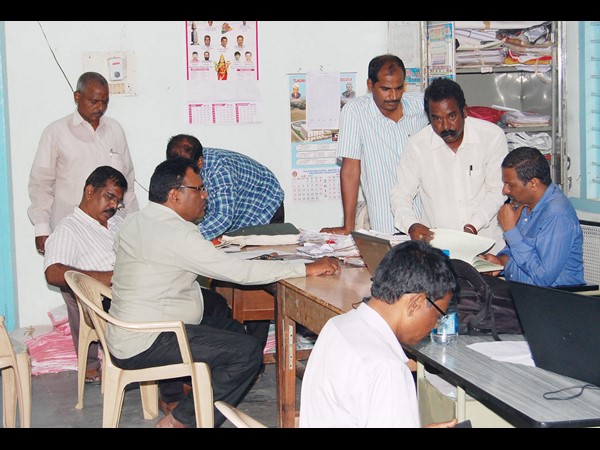 అనుమానంతో సర్వేకు దరఖాస్తు