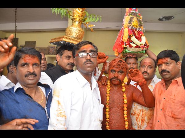 ఢిల్లీలో బోనాలు