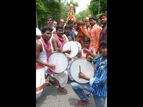 ఢిల్లీలో బోనాలు