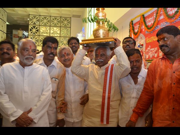 ఢిల్లీలో బోనాలు