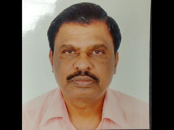 ఏసీబీ దాడుల్లో పట్టుబడ్డ పంచాయితీ రాజ్ డీఈఈ