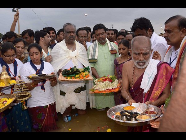 పుష్కరాల ముగింపు