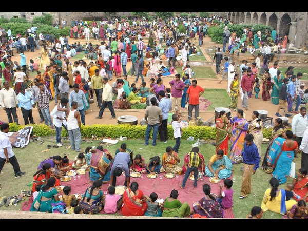 గొల్కోండ బోనాలు