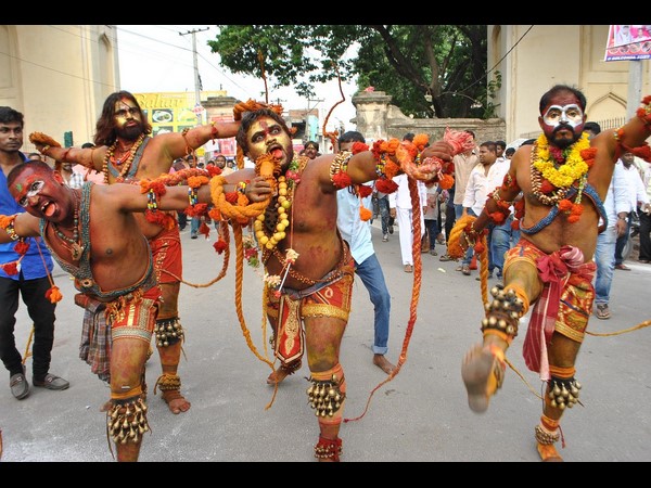 గొల్కోండ బోనాలు 