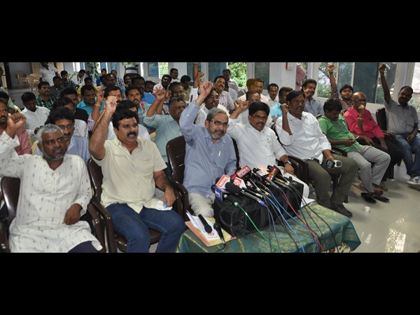 TOJU affiliates with TUWJ, Allam calls for celebrations for achieving health cards TOJU affiliates with TUWJ, Allam calls for celebrations for achieving health cards