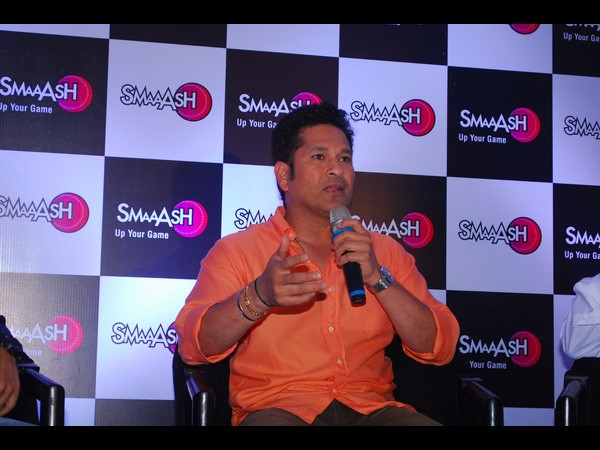  ఫలక్‌నుమా అద్భుతం, బిర్యానీపైనే: సచిన్