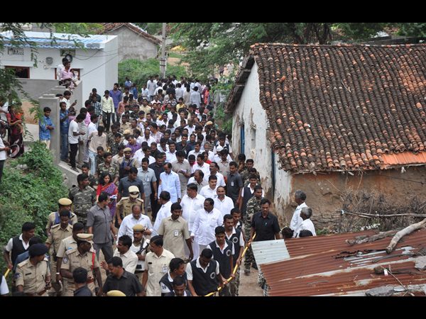 కెసిఆర్