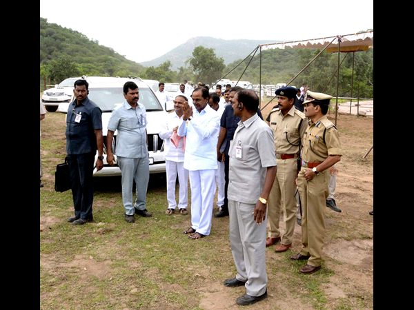 కెసిఆర్