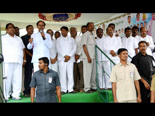 కెసిఆర్