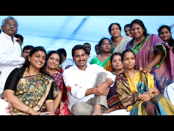 వైయస్ జగన్