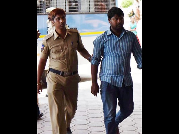 నిందితుల అరెస్ట్