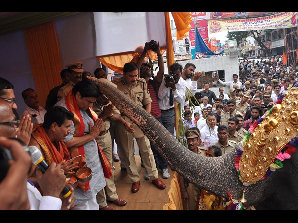 బోనాల వైభవం