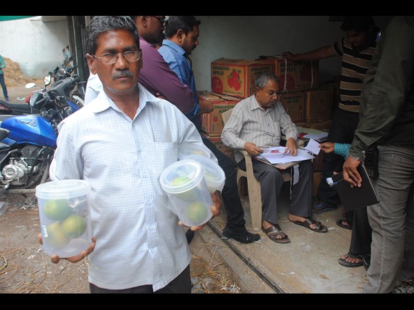 నివేదికకు ఆదేశాలు