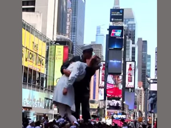 డ్రస్ లు