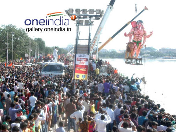 High Court adjourned Ganesh Namajjanam petition High Court adjourned Ganesh Namajjanam petition