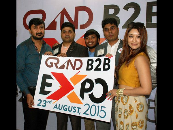 పాయల్ ఘోష్ సందడి