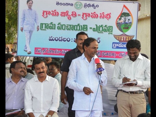 కలిసి పనిచేద్దాం..