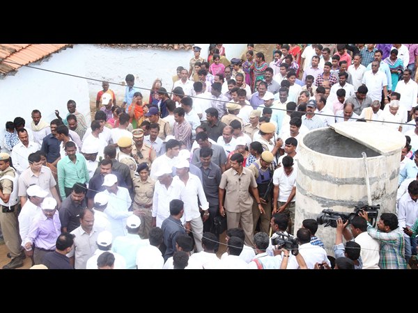 విరాళాలూ వచ్చాయి..