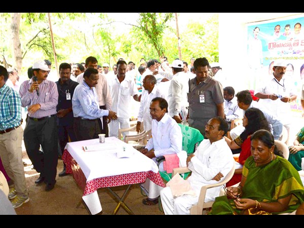 ఒక్కో మెట్టే ఎక్కండి..