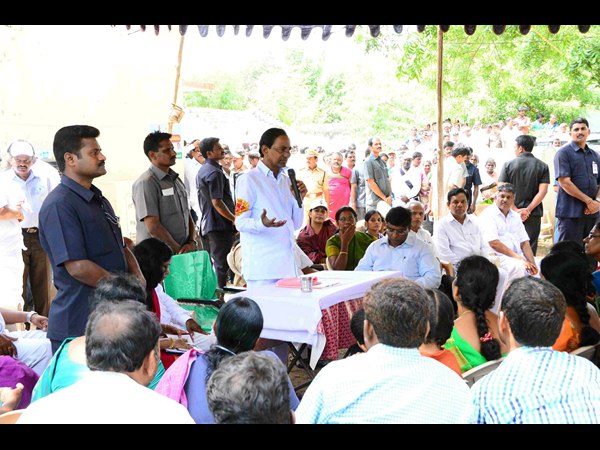 అపార్థాలతో ఉన్నారు..