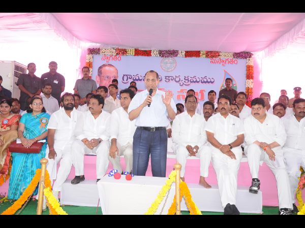  పాలమూరులో గవర్నర్, మంత్రులు
