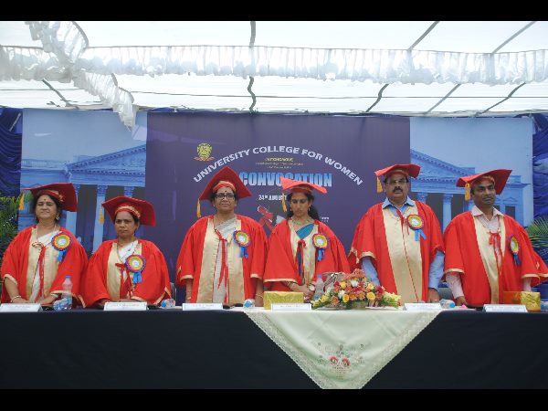 స్నాతకోత్సవం