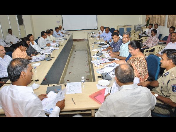 హరీశ్ రావు సమీక్ష