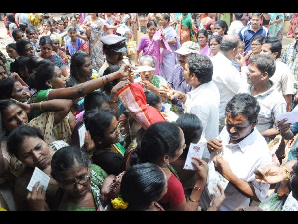 ఒకేసారి వస్తున్నారు...