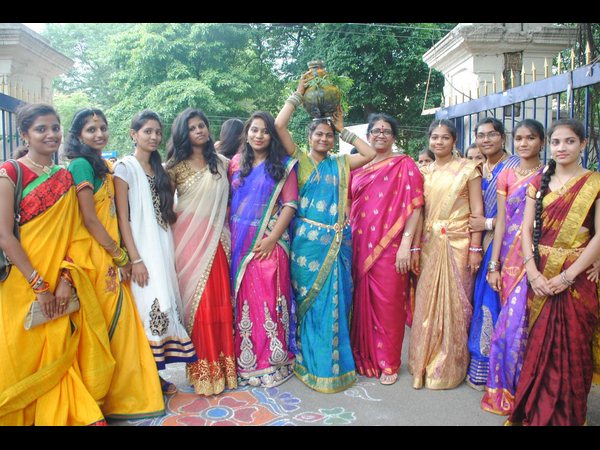 సాంప్రదాయోత్సవం సాంప్రదాయోత్సవం