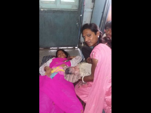Hijras Did Delivery Process for Pregnant Woman in Train