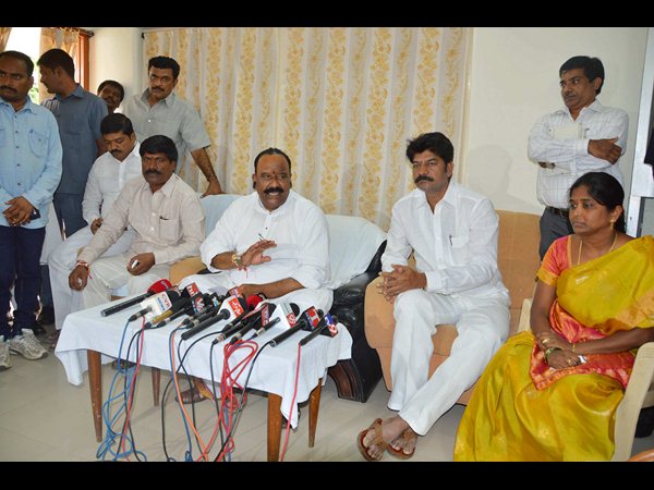 నాయిని నాయిని