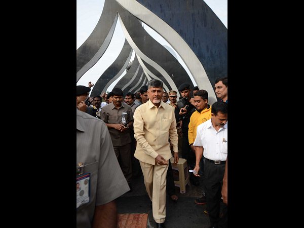అసెంబ్లీ సమావేశాలు మొదటి రోజు