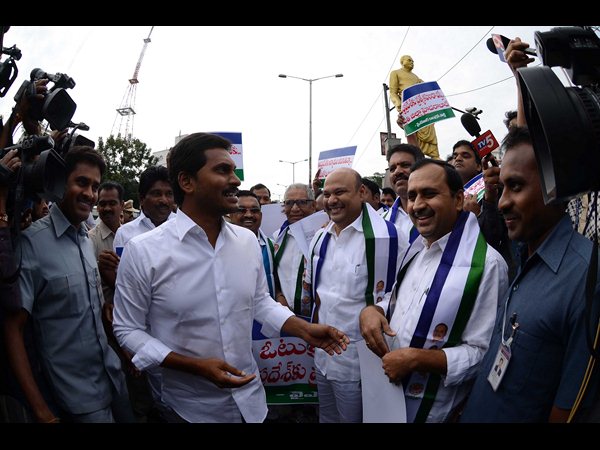  అసెంబ్లీ సమావేశాలు మొదటి రోజు