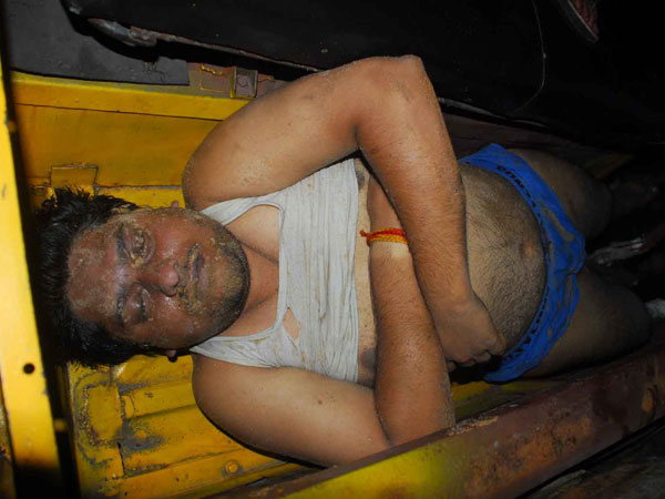  ఒకరిని బలిగొన్న కెరటం, మరొకరి జాడ గల్లంతు