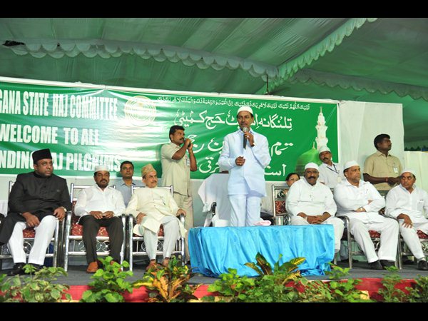  'తెలంగాణ కోసం అల్లాను ప్రార్థించండి'