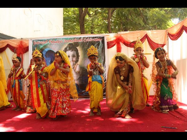 గోపికాకృష్ణులు