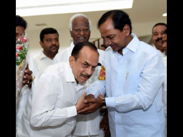 పెట్టుబడుల వేటలో చైనాకు కేసీఆర్