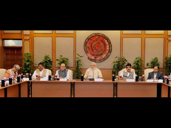  చైనా ఆర్ధిక కష్టాలు, భారత్‌కు లాభాలు ఎలా? 