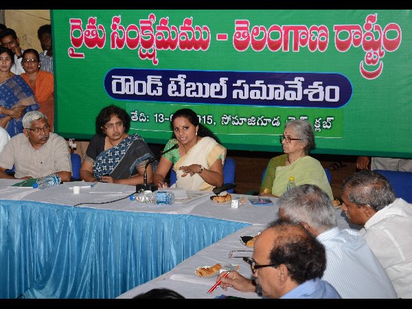  రైతు ఆత్మహత్యలపై ఎంపీ కవిత