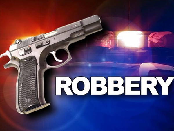 Chain snatchers rob 6 tola gold from women in Vanasthalipuram Chain snatchers rob 6 tola gold from women in Vanasthalipuram