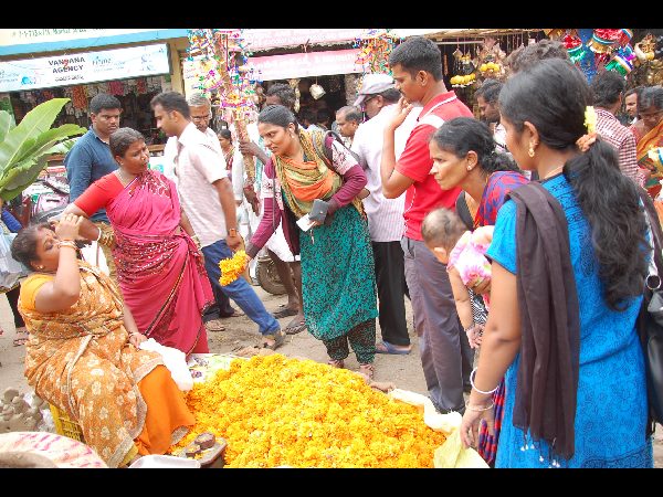 ఖైరతాబాద్ దర్శనం ఇలా... 