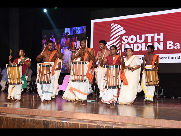 కెసిఆర్