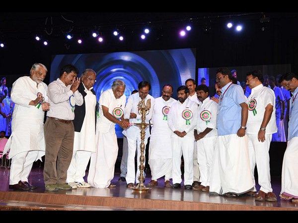 కెసిఆర్