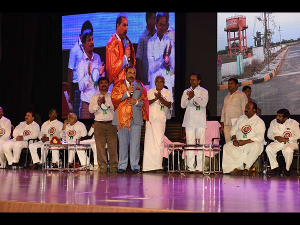 కెసిఆర్