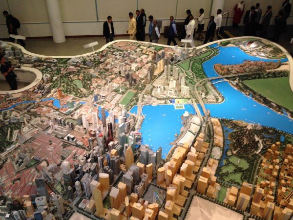 Chandrababu Naidu invites Singaporean PM For Amaravati foundation stone ceremony