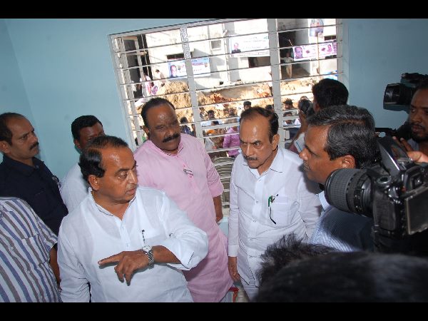 గవర్నర్ నరసింహన్