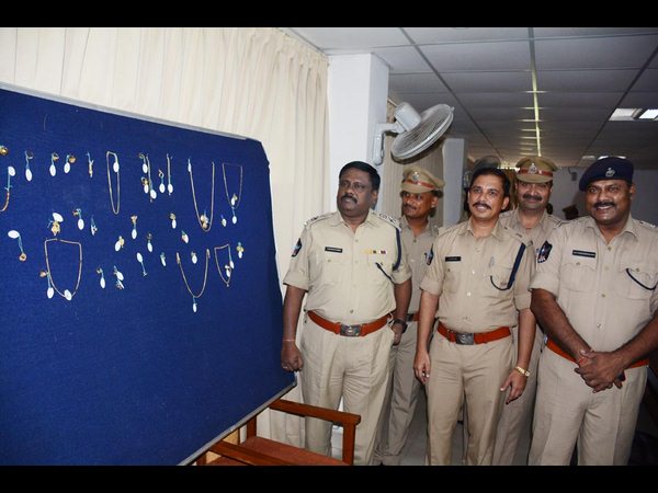 Theif Satish arrested by Visakha police